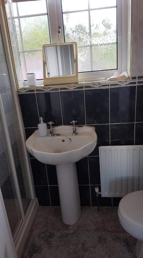 A Comfortable Stay In Ballybofey Exterior photo